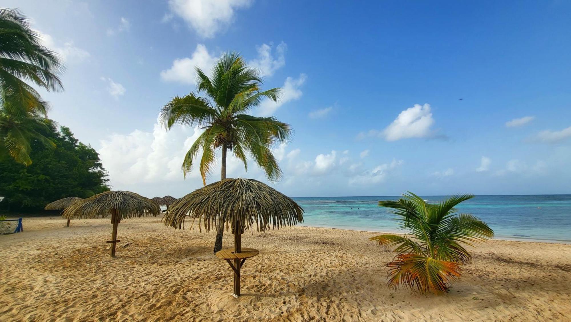 Kaz Lorike - Vue Mer & Piscine Exceptionnelle - Anse Des Rochers Saint-Francois  Exterior foto